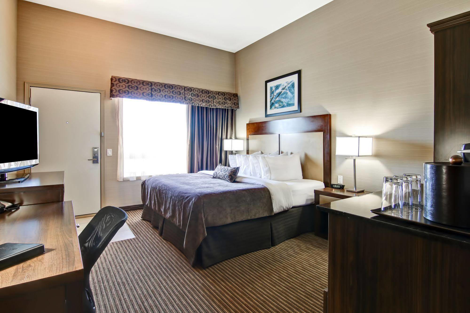 Canalta Hotel Shaunavon Екстер'єр фото