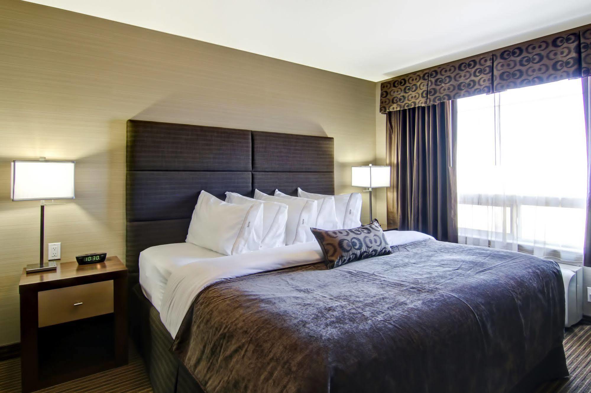 Canalta Hotel Shaunavon Екстер'єр фото